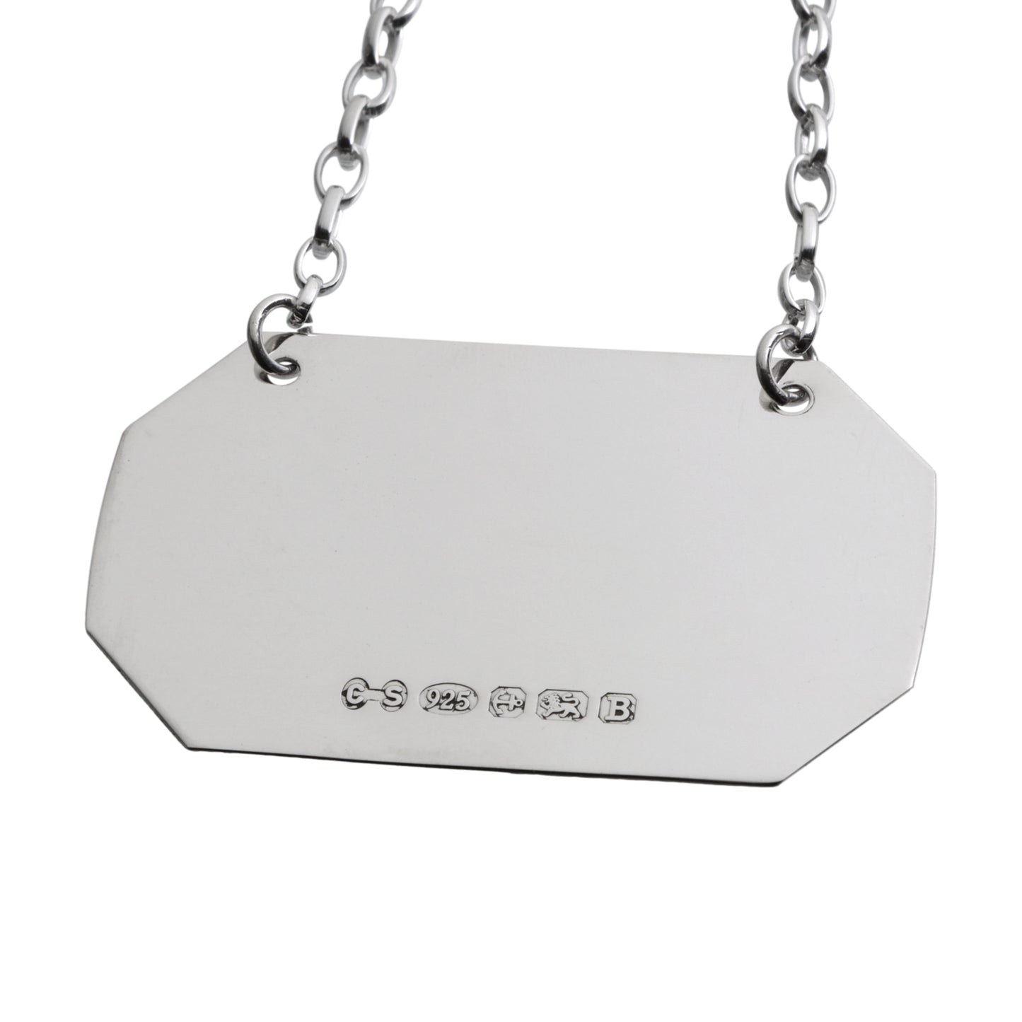 Chamfered Label