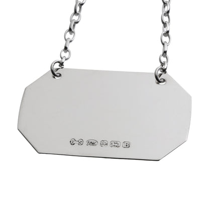 Chamfered Label